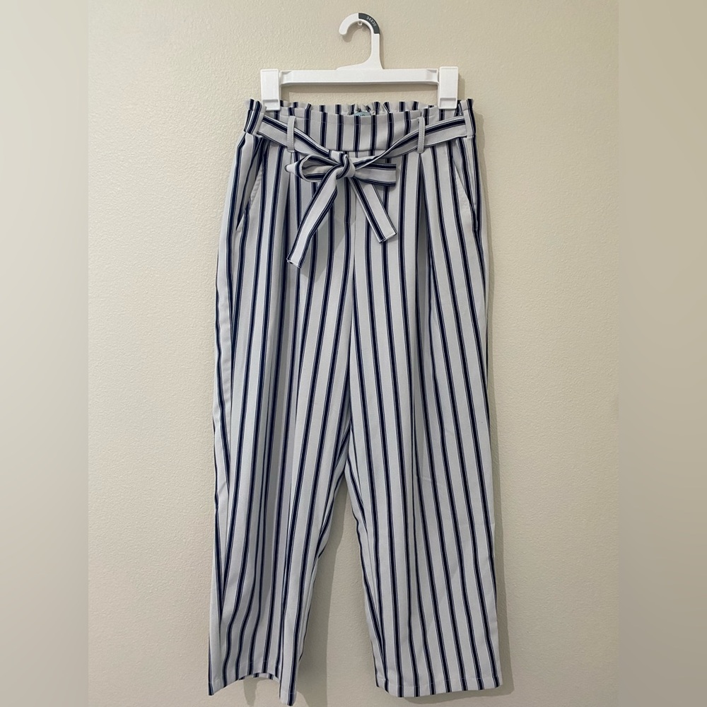 Blue and white stripped pant